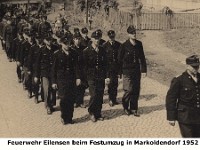 t02 - Feuerwehr Eilensen beim Fest in Markoldendorf 1952